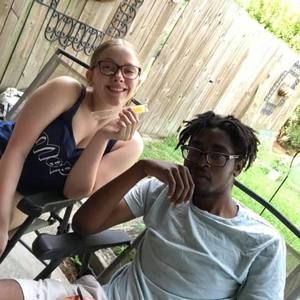 Meet your Posher, Sierra